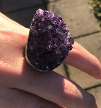 Load image into Gallery viewer, Spectacular Amethyst and Stirling Silver Ring