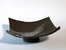 Load image into Gallery viewer, Footed curved platter -Black Porceleine
