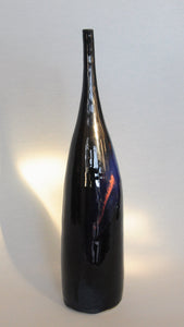 Bottle form - cobalt blue with red flash